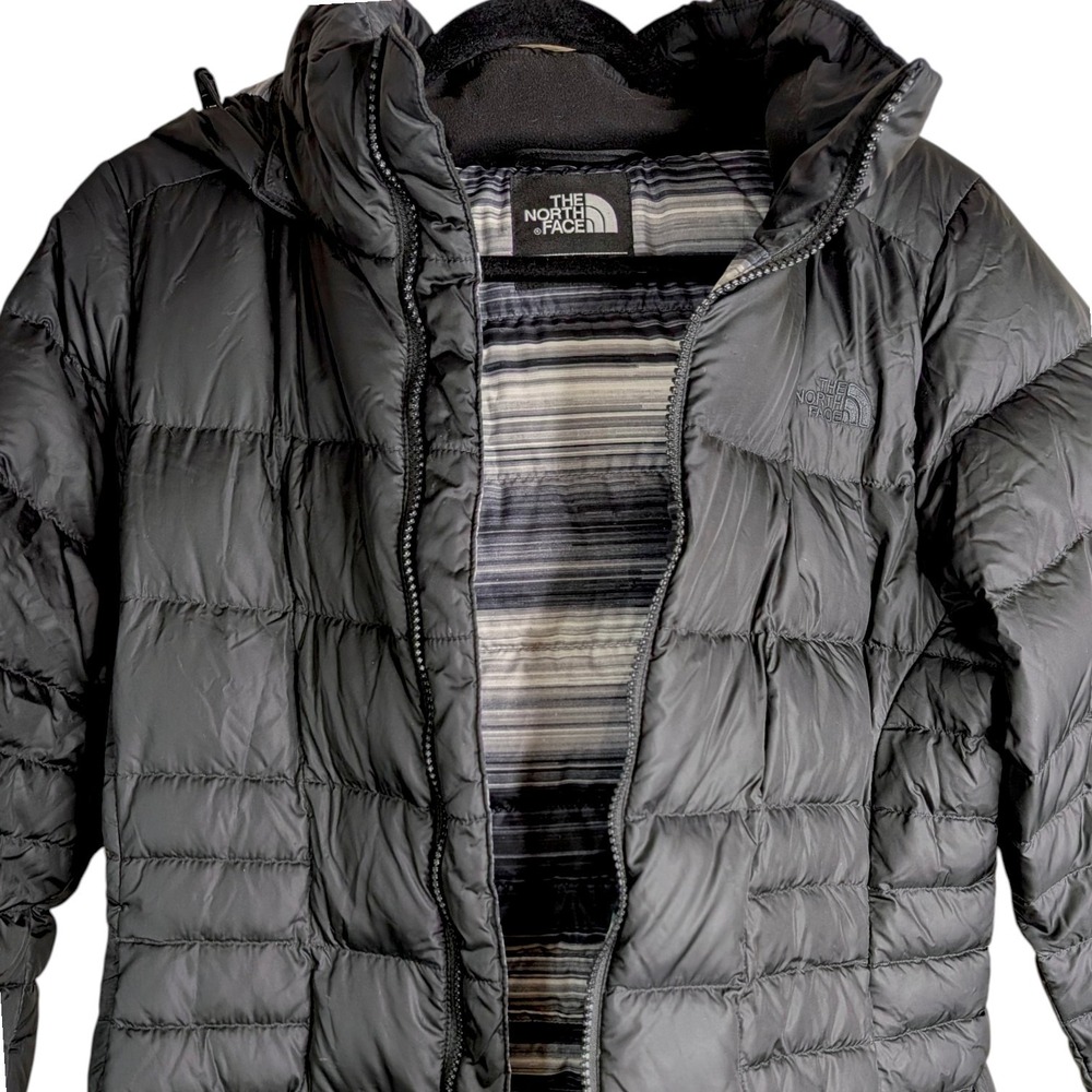 The North Face Womens 550 Down Long Puffer Parka Jacket Black M Hooded Quilted